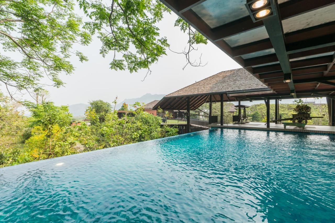 Rain Tree Khao Yai Hotel Pakchong Bagian luar foto